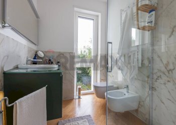 Bagno - Appartamento Via Guido Gozzano
 
34, Busto Arsizio - foto 22