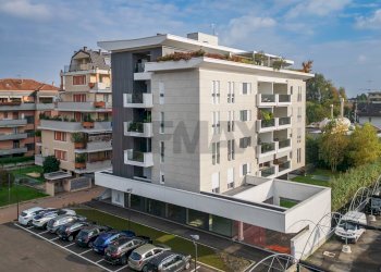 Condominio - Appartamento Via Guido Gozzano
 
34, Busto Arsizio - foto 26