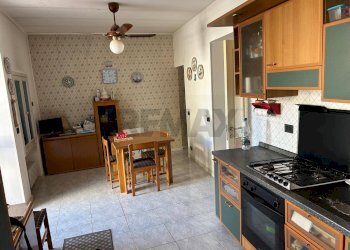 Cucina - Casa indipendente Via Giombattista Odierna
 
109-111-115-117, Ragusa - foto 7