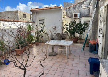 Terrazza - Casa indipendente Via Giombattista Odierna
 
109-111-115-117, Ragusa - foto 11