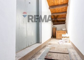 Hall / corridoio - Casa indipendente Via Giombattista Odierna
 
109-111-115-117, Ragusa - foto 35