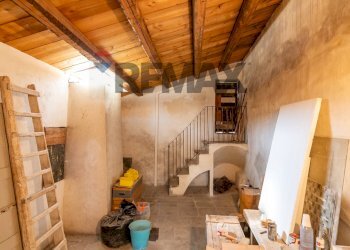 Scale - Casa indipendente Via Giombattista Odierna
 
109-111-115-117, Ragusa - foto 37