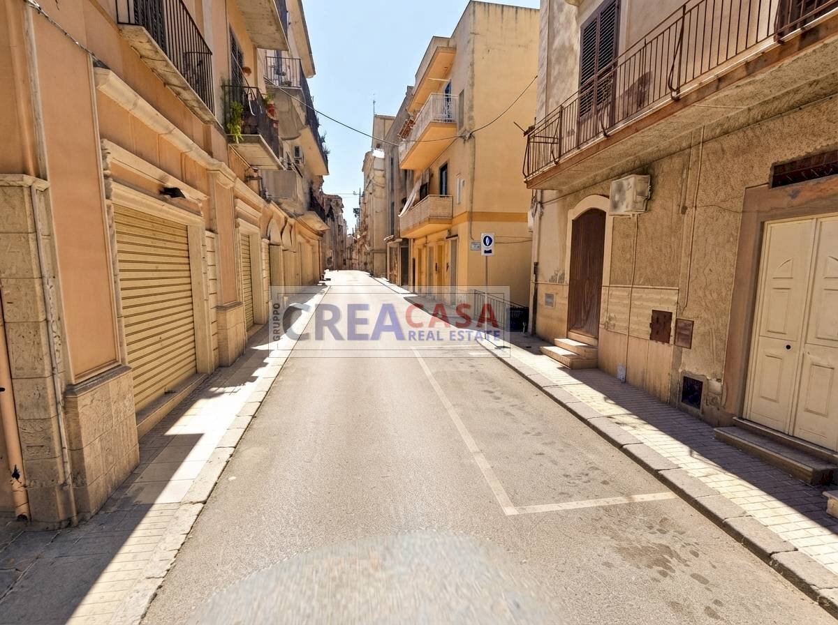 Foto 1 - Casa semi indipendente Via Roma, Riesi - foto 1