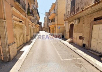 Foto 1 - Casa semi indipendente Via Roma, Riesi - foto 1