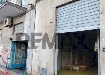 Edificio all\'aperto - Negozio Via Principe Di Paterno'
46, Palermo - foto 5