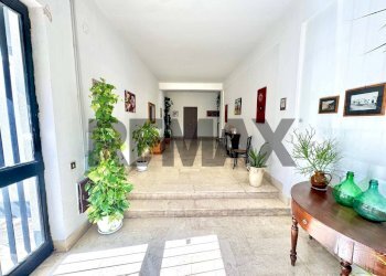Ricezione / Lobby - Bilocale Via Calarossa
 
14, Terrasini - foto 3
