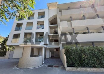 Edificio all\'aperto - Bilocale Via Varesina
 
177, Como - foto 3