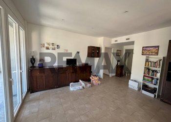Soggiorno - Bilocale Via Varesina
 
177, Como - foto 12