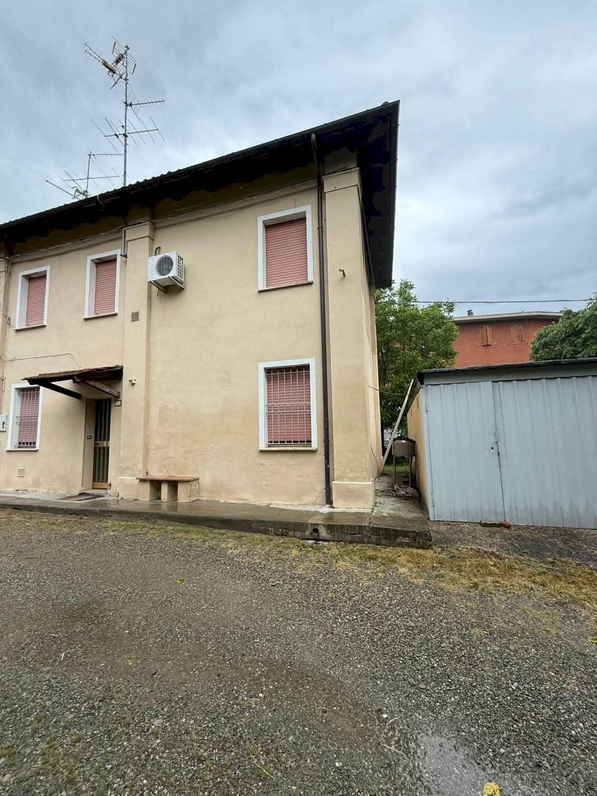 Foto 1 - Villa a Schiera Via Trieste
 
25, Castelfranco Emilia - foto 1