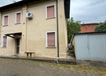 Foto 1 - Villa a Schiera Via Trieste
 
25, Castelfranco Emilia - foto 1