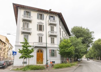 Foto 1 - Quadrilocale viale redi
 
1, Firenze - foto 1