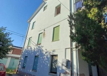 Facciata - Appartamento via Giacomo Matteotti, Soliera - foto 1