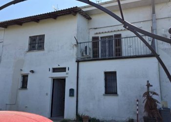 Facciata - Villa a Schiera via Gorra, Montegrosso d'Asti - foto 21