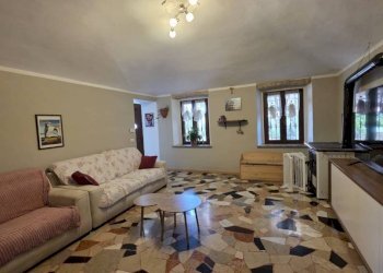 Salone - Villa a Schiera via Gorra, Montegrosso d'Asti - foto 9