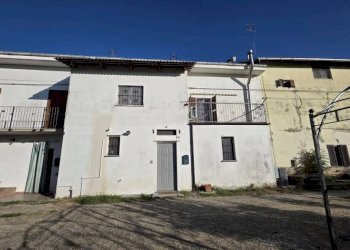 Facciata - Terraced Villa via Gorra, Montegrosso d'Asti - photo 40