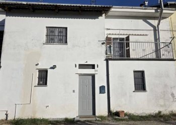 Facciata - Terraced Villa via Gorra, Montegrosso d'Asti - photo 41