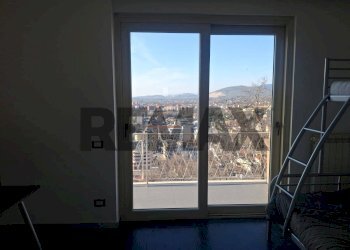 Camera / camera da letto - Terreno non edificabile piazza San Tommaso d'Aquino
 
snc, Frosinone - foto 15
