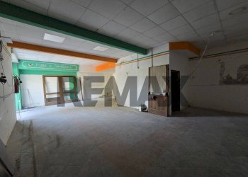 Stanza vuota - Negozio via fratelli canepa
 
72A, Serra Riccò - foto 3