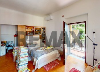 Camera / camera da letto - Appartamento Via Dei Cinque Santi
 
17, Genova - foto 53