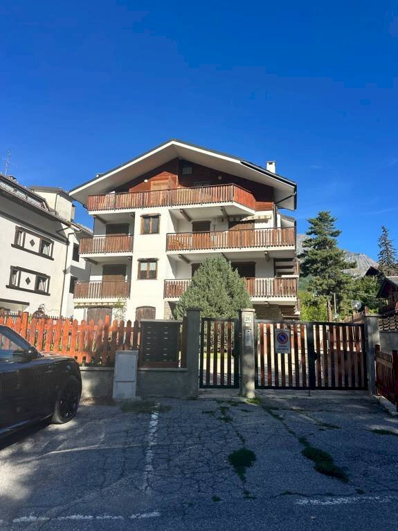 Facciata - Monolocale via Montenero, 26, Bardonecchia - foto 3