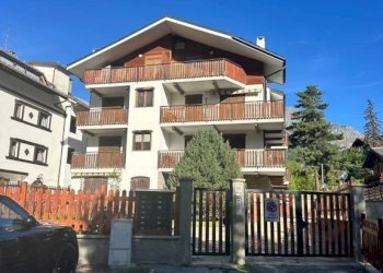 Facciata - Monolocale via Montenero, 26, Bardonecchia - foto 3