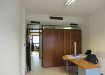 IMG_6444ridotte.jpg - Ufficio VIALE DEL POGGIO FIORITO, Roma (zona EUR) - foto 11