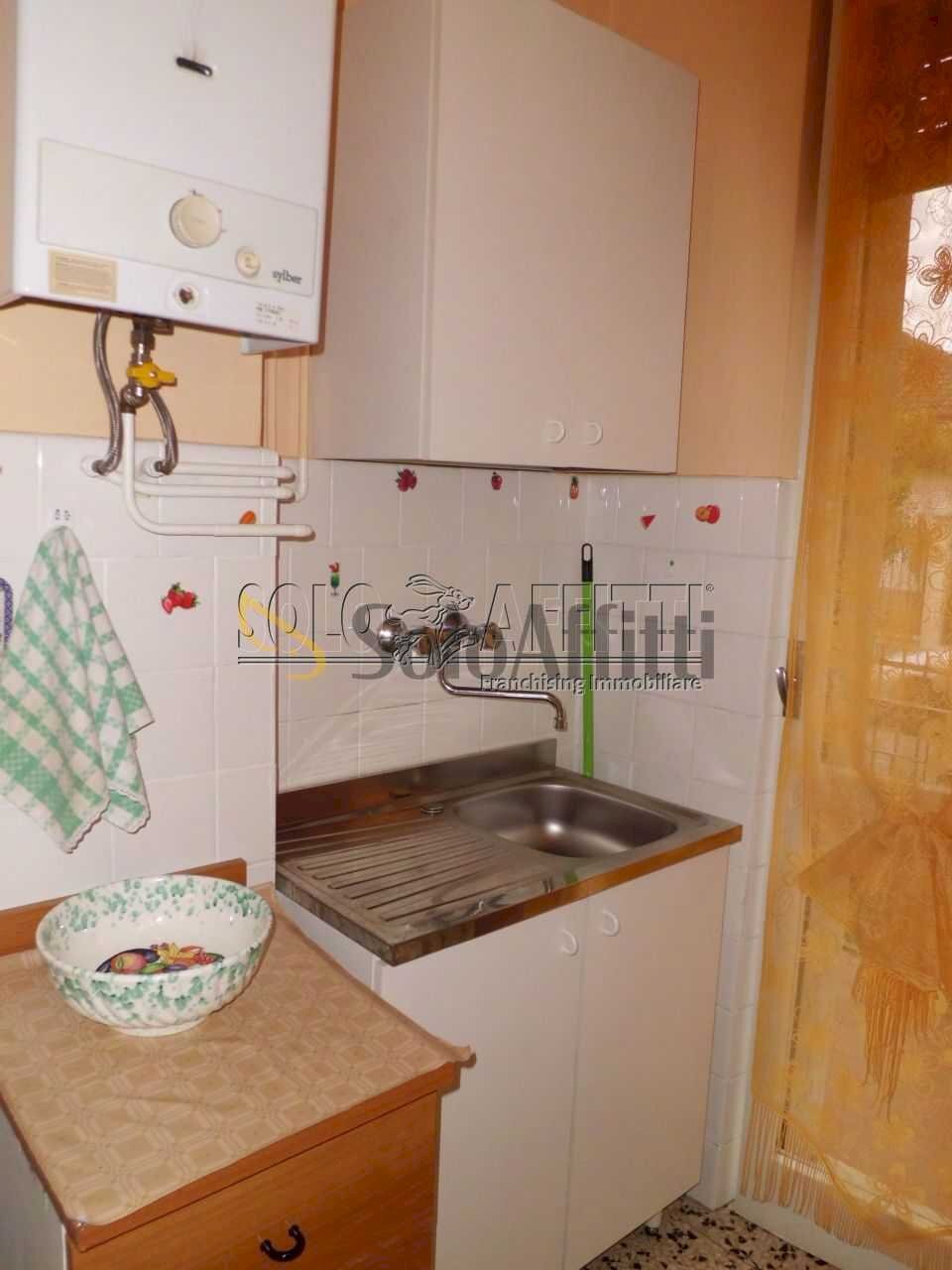 CUCINA - Appartamento Via lunigiana, Pavia - foto 3