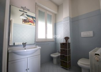 attico a viareggio con terrazza e ascensore (7) - Attico Via G. Garibaldi 51, Viareggio - foto 9