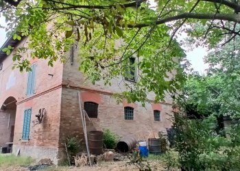 20260811_181924 - Casale Via Goito 150, Modena - photo 15