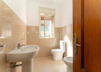 Appartamento 2 (11) - Quadrilocale Via dei Sanguinelli 52, Catania - foto 12