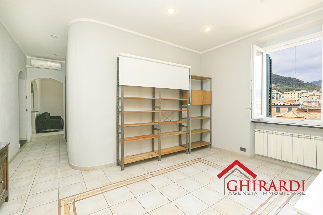 1.1 INGRESSO - Appartamento Via Ursone da Sestri 7, Genova (zona Sestri Ponente) - foto 2