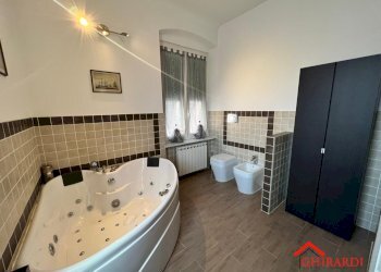 6.3 BAGNO.jpg - Appartamento VIA GEATANO DONIZETTI 5A, Genova (zona Sestri Ponente) - foto 11
