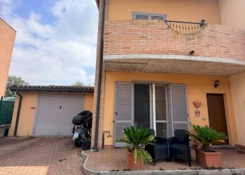 WhatsApp Image 2026-08-26 at 11.56.12 - Villa Via Manzoni 49, Linarolo - foto 2