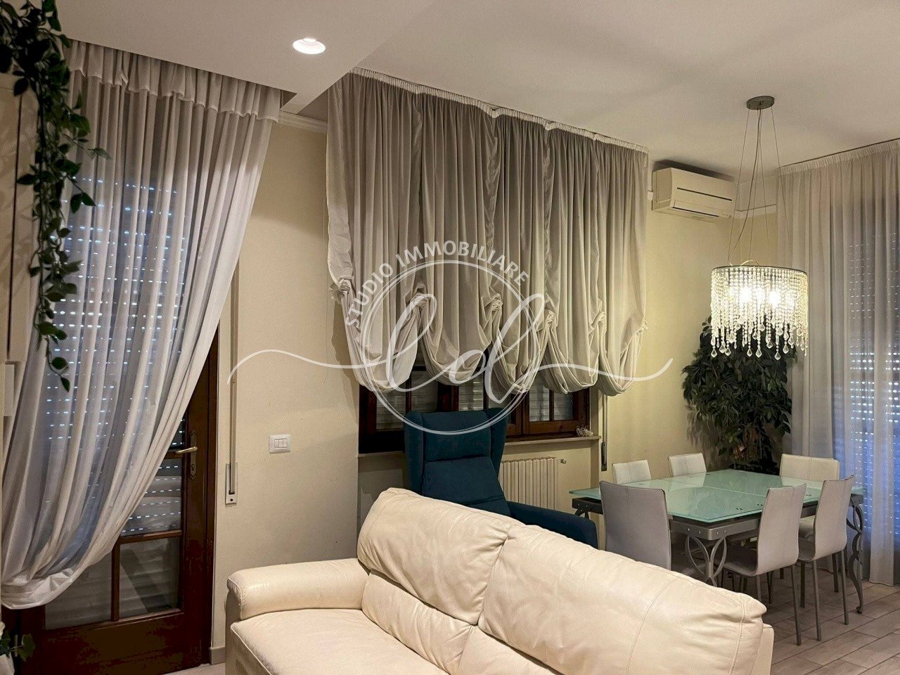 PHOTO-2026-09-03-19-23-45 6 - Three-room apartment Camaiore - photo 1