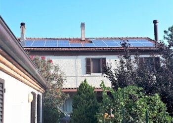 ESTERNO/FOTOVOLTAICO - Villa Trifamiliare Strada del Giardino 180, Senigallia - foto 18