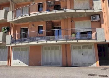 Appartamento Città Sant'Angelo - foto 1