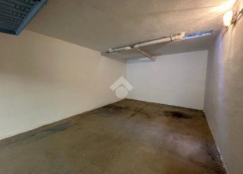Box Via Aurelia, Andora - foto 2