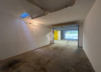 Box Via Aurelia, Andora - foto 5