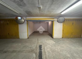 Box Via Aurelia, Andora - foto 12