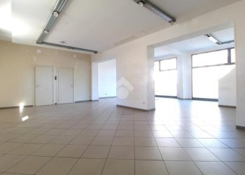 Trilocale Via Giovanni Amendola, Reggio nell'Emilia - foto 1