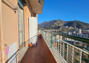 Trilocale VIA DOMENICO OLIVA, Genova (zona Sestri Ponente) - foto 1