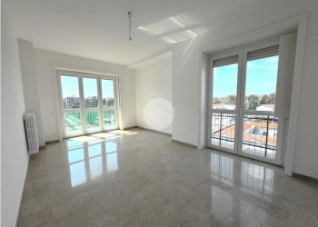 Trilocale Via Lorenzo Perosi, Milano (zona Lorenteggio) - foto 1