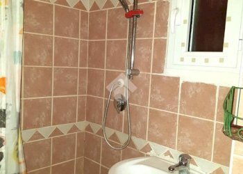 One-room apartment Via cumiana, Torino (neighborhood San Paolo) - photo 8