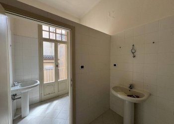 Ufficio Via Marchesana, Bologna (zona Centro Storico) - foto 27