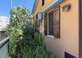 Independent house Via Piana, Bologna (neighborhood San Donato) - photo 3