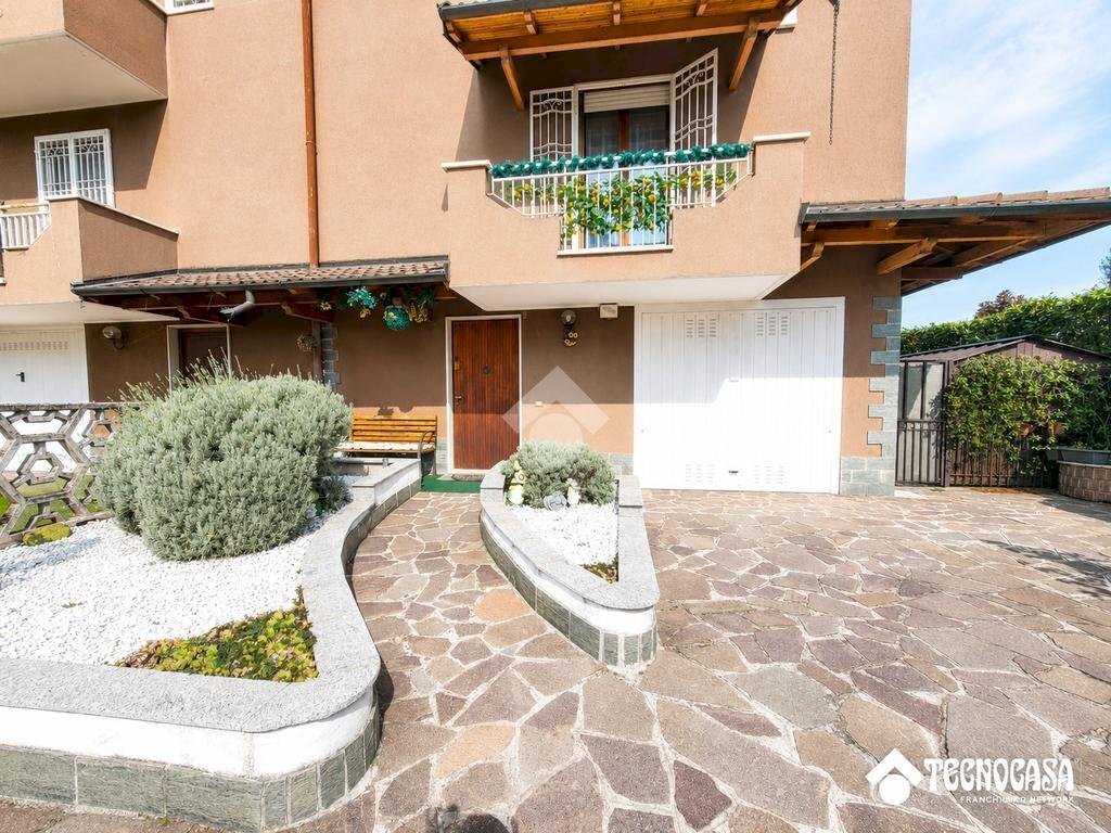 Villa a Schiera Via Bologna, Cornaredo - foto 2
