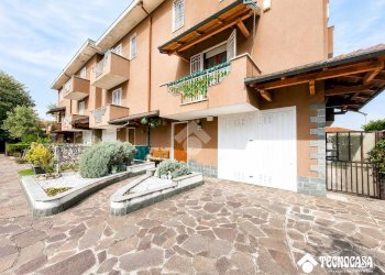 Villa a Schiera Via Bologna, Cornaredo - foto 1