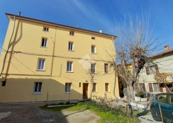 Trilocale Via Nino Bertocchi, Bologna (zona Battindarno) - foto 1