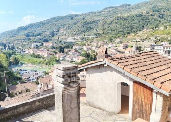 Appartamento Via Cima, 6, Dolceacqua - foto 3
