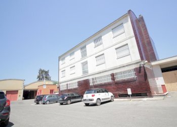 Ufficio Via Del Chiù, Bologna (zona Santa Viola) - foto 13